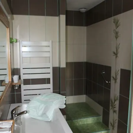 Domaine De Brittia Bed & Breakfast *