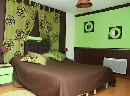 Domaine De Brittia Bed & Breakfast